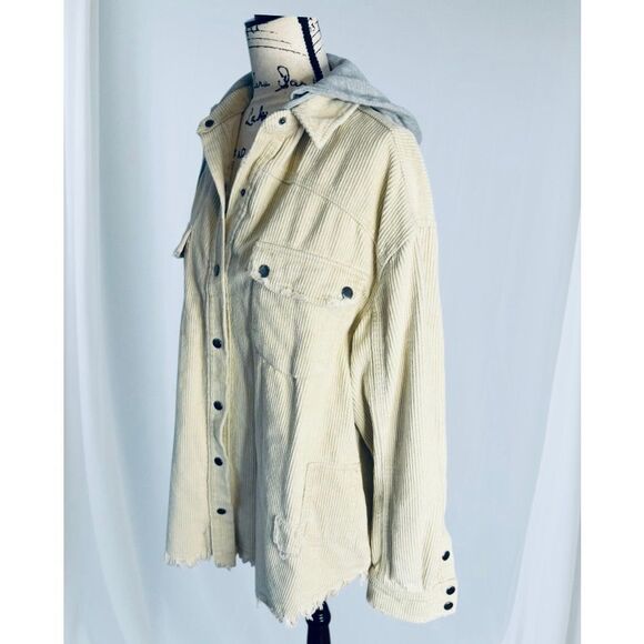 Oli & Hali Women's Size Medium Gray Cream Cotton Corduroy Shacket Jacket - Picture 4 of 11